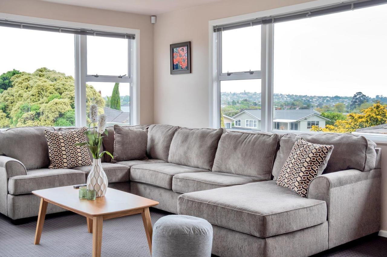 Fabulous Three Bedroom Home In Pakuranga Окленд Екстер'єр фото