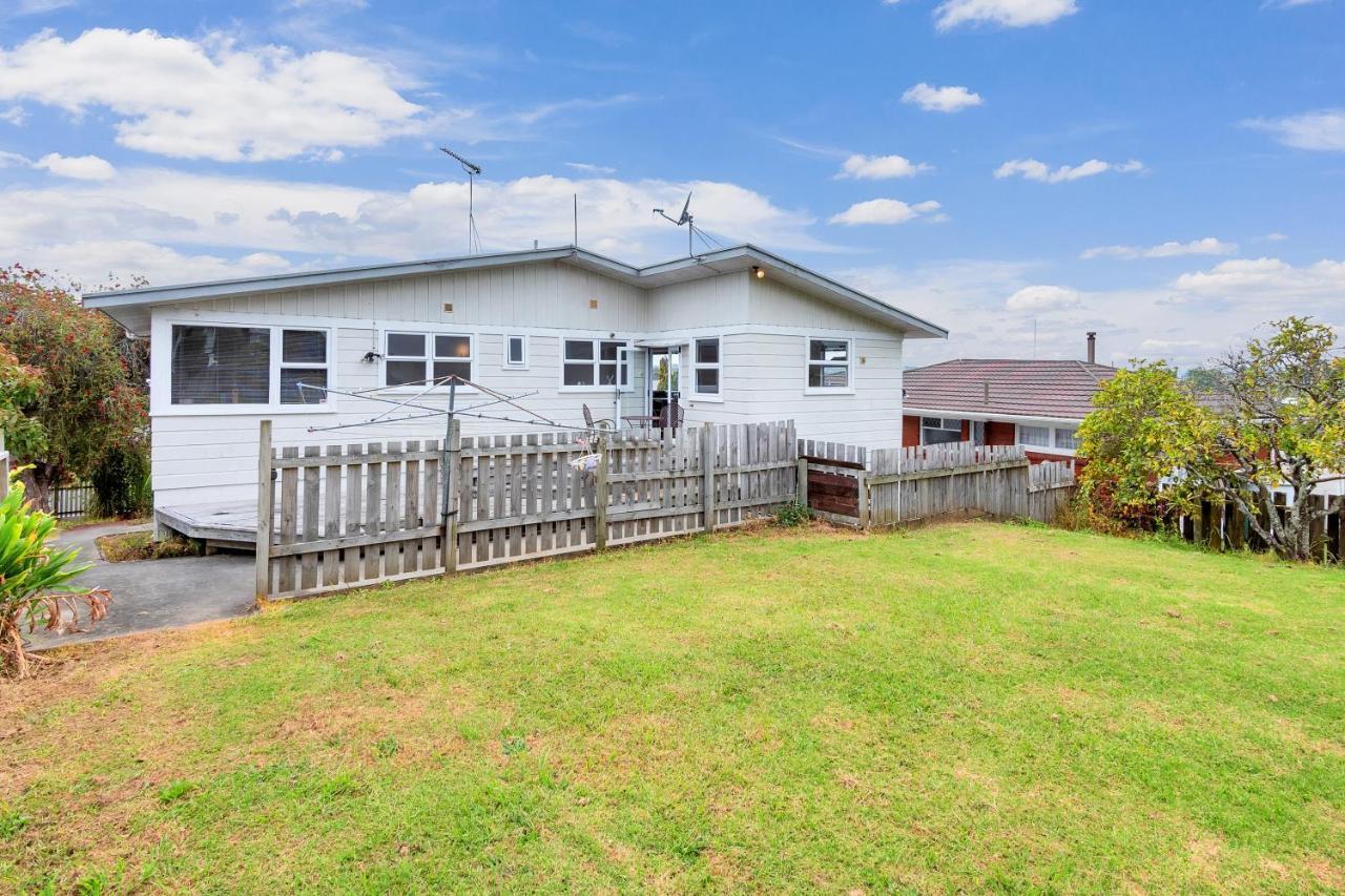Fabulous Three Bedroom Home In Pakuranga Окленд Екстер'єр фото
